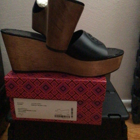 Patty  black veg Napa wedge - Picture 4 of 4